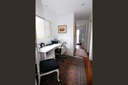 Apartamento para alugar com 190m², 3 quartos e 3 vagasEscritório