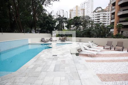 Apartamento para alugar com 190m², 3 quartos e 3 vagasÁrea comum - Piscina