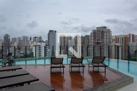 Studio para alugar com 25m², 1 quarto e sem vaga Studio para alugar com 25m², 1 quarto e sem vagaÁrea comum - Piscina