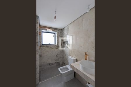 Apartamento à venda com 325m², 4 quartos e 4 vagas Apartamento à venda com 325m², 4 quartos e 4 vagasBanheiro da suíte 2