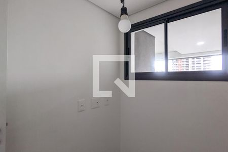 Apartamento à venda com 325m², 4 quartos e 4 vagas Apartamento à venda com 325m², 4 quartos e 4 vagasQuarto de serviço