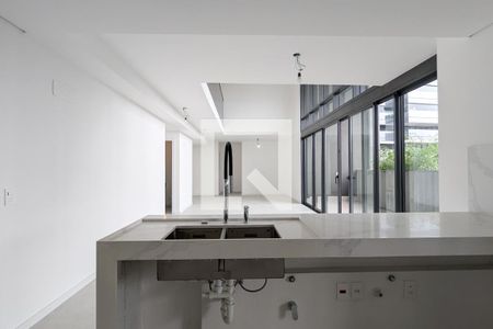 Apartamento à venda com 325m², 4 quartos e 4 vagas Apartamento à venda com 325m², 4 quartos e 4 vagasCozinha