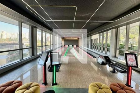 Apartamento à venda com 325m², 4 quartos e 4 vagas Apartamento à venda com 325m², 4 quartos e 4 vagasÁrea comum