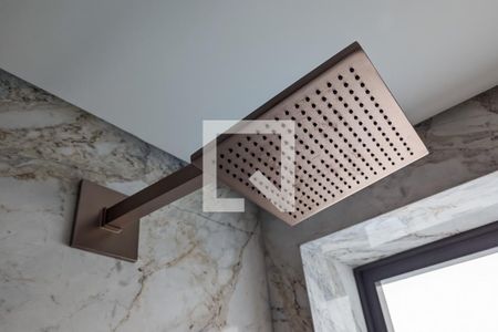 Apartamento à venda com 325m², 4 quartos e 4 vagas Apartamento à venda com 325m², 4 quartos e 4 vagasBanheiro 2 da suíte 4