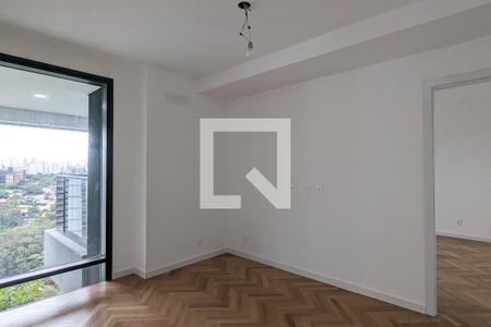 Apartamento à venda com 325m², 4 quartos e 4 vagas Apartamento à venda com 325m², 4 quartos e 4 vagasSala íntima