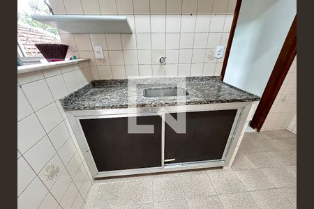 Apartamento para alugar com 55m², 2 quartos e sem vagaCozinha/Área de Serviço