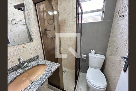 Apartamento para alugar com 55m², 2 quartos e sem vagaBanheiro