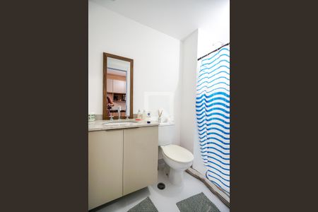 Banheiro de kitnet/studio para alugar com 1 quarto, 26m² em Vila Matilde, São Paulo
