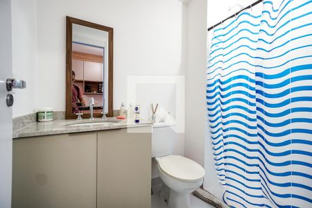 Banheiro de kitnet/studio para alugar com 1 quarto, 26m² em Vila Matilde, São Paulo