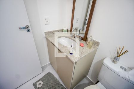Banheiro de kitnet/studio para alugar com 1 quarto, 26m² em Vila Matilde, São Paulo