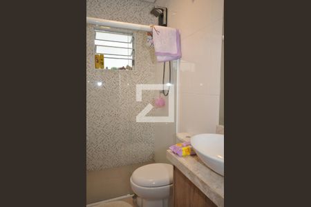 Casa à venda com 300m², 7 quartos e 4 vagasBanheiro 2