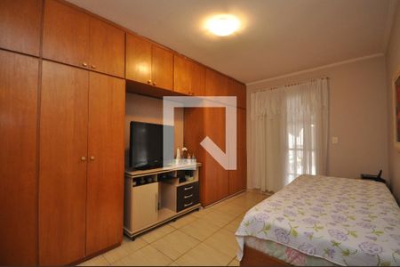 Casa à venda com 300m², 7 quartos e 4 vagasQuarto 4