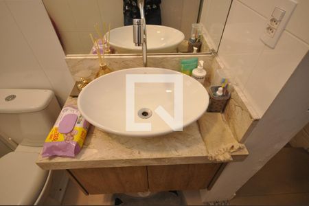 Casa à venda com 300m², 7 quartos e 4 vagasBanheiro 2