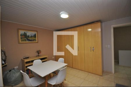 Casa à venda com 300m², 7 quartos e 4 vagasQuarto 6