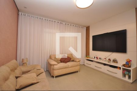 Sala 1 de casa à venda com 7 quartos, 300m² em Vila Nova Mazzei, São Paulo