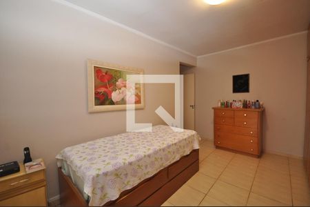 Casa à venda com 300m², 7 quartos e 4 vagasQuarto 4