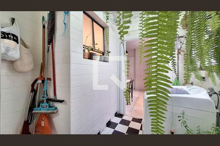 Apartamento à venda com 85m², 2 quartos e 1 vagaÁrea de Serviço