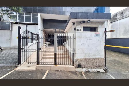 Apartamento à venda com 85m², 2 quartos e 1 vagaFachada e portaria