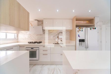 Apartamento à venda com 160m², 4 quartos e 4 vagasCozinha