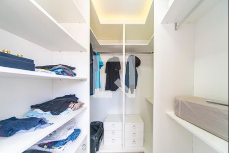 Apartamento à venda com 160m², 4 quartos e 4 vagasCloset do Quarto 4
