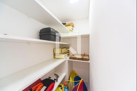 Apartamento à venda com 160m², 4 quartos e 4 vagasRoupeiro