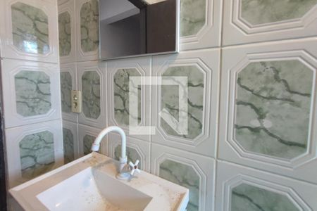 Casa para alugar com 102m², 3 quartos e 2 vagasBanheiro Social