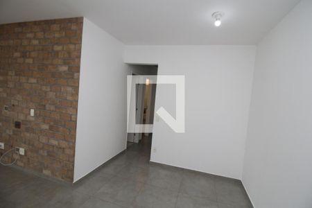 Quarto 2 de apartamento para alugar com 2 quartos, 58m² em Vila Azevedo, São Paulo