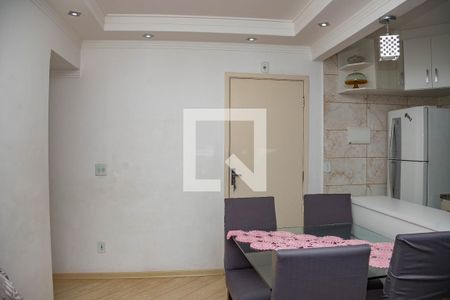 Sala  de apartamento para alugar com 2 quartos, 50m² em Canhema, Diadema