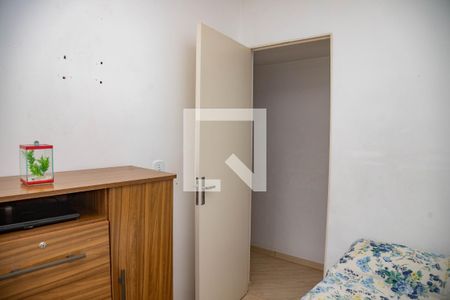 Quarto 1  de apartamento para alugar com 2 quartos, 50m² em Canhema, Diadema