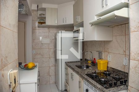 Cozinha  de apartamento para alugar com 2 quartos, 50m² em Canhema, Diadema