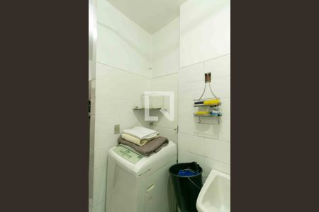 Casa à venda com 80m², 3 quartos e 1 vagaÁrea de Serviço