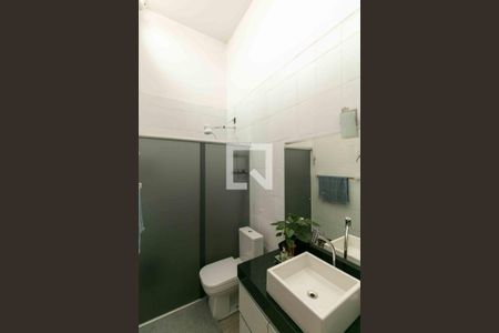 Casa à venda com 80m², 3 quartos e 1 vagaBanheiro