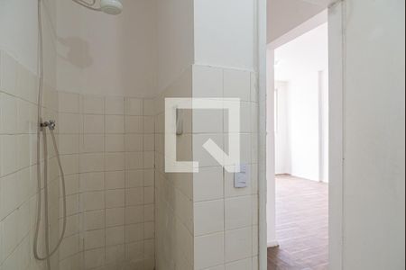 Banheiro de apartamento à venda com 1 quarto, 32m² em Bela Vista, São Paulo