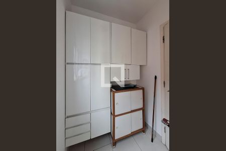 Apartamento à venda com 194m², 3 quartos e 4 vagasQuarto de serviço
