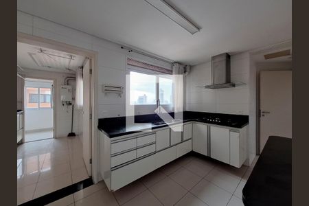 Apartamento à venda com 194m², 3 quartos e 4 vagasCozinha