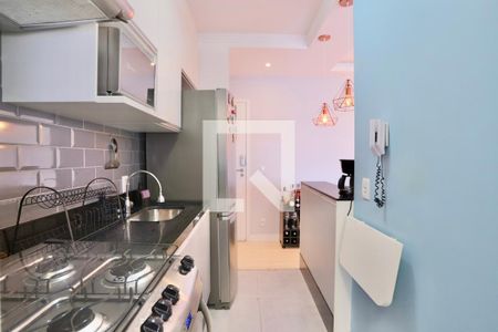 Apartamento à venda com 57m², 2 quartos e 1 vagaCozinha