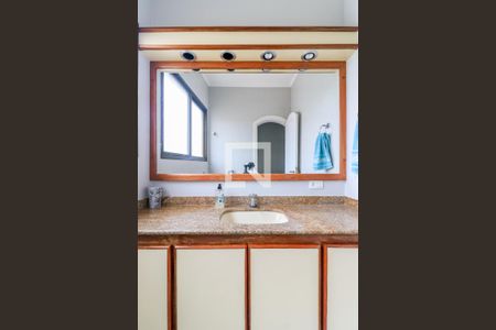 Apartamento à venda com 353m², 5 quartos e 5 vagasBanheiro - Sauna