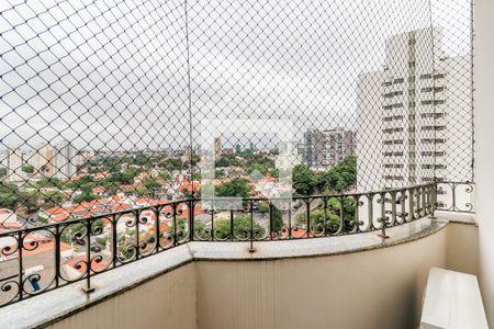 Apartamento à venda com 353m², 5 quartos e 5 vagasVaranda da Suíte 1