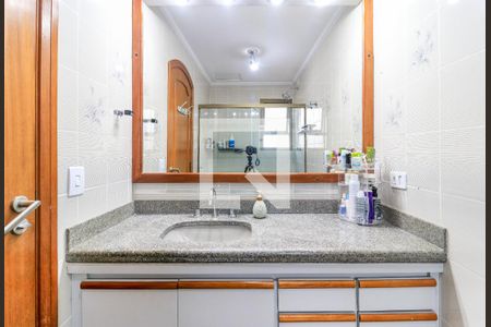 Apartamento à venda com 353m², 5 quartos e 5 vagasBanheiro da Suíte 3