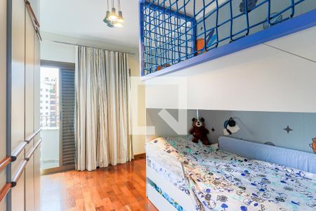 Apartamento à venda com 353m², 5 quartos e 5 vagasSuíte 2