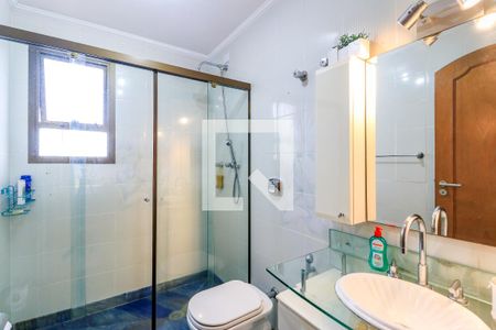 Apartamento à venda com 353m², 5 quartos e 5 vagasBanheiro da Suíte 2