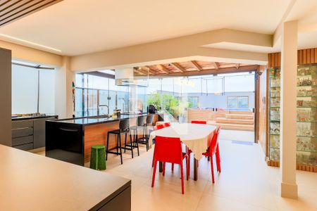 Apartamento à venda com 353m², 5 quartos e 5 vagasEspaço Gourmet