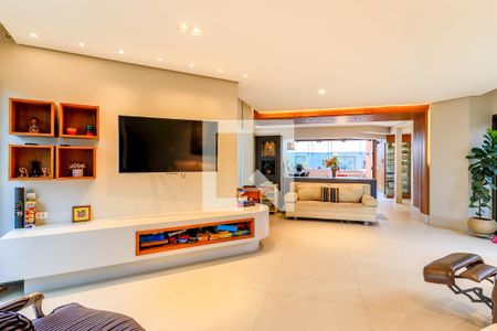 Apartamento à venda com 353m², 5 quartos e 5 vagasSalão Superior