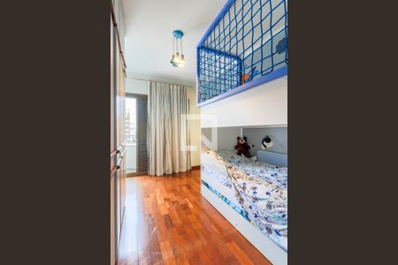 Apartamento à venda com 353m², 5 quartos e 5 vagasSuíte 2