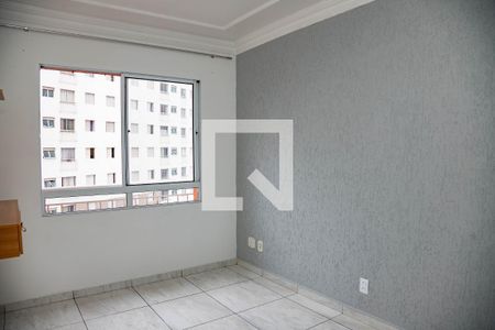 Sala  de apartamento para alugar com 2 quartos, 44m² em Canhema, Diadema