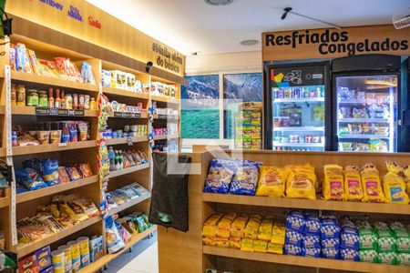 Apartamento para alugar com 44m², 2 quartos e 1 vagaMinimercado 