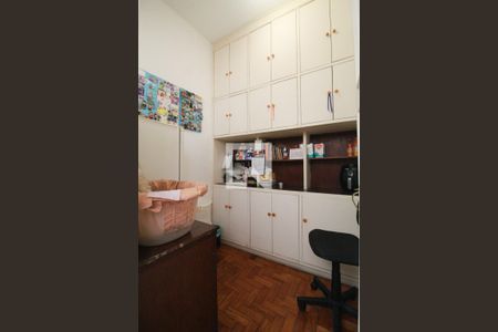 Apartamento à venda com 200m², 4 quartos e 1 vagaQuarto 1 da Área de serviço