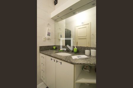 Apartamento à venda com 200m², 4 quartos e 1 vagaBanheiro social