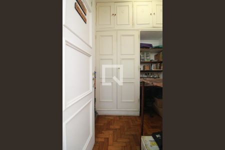 Apartamento à venda com 200m², 4 quartos e 1 vagaQuarto 1 da Área de serviço