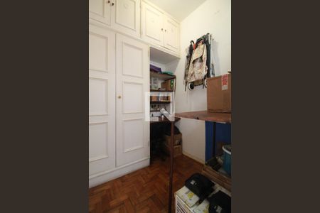 Apartamento à venda com 200m², 4 quartos e 1 vagaQuarto 2 da Área de serviço